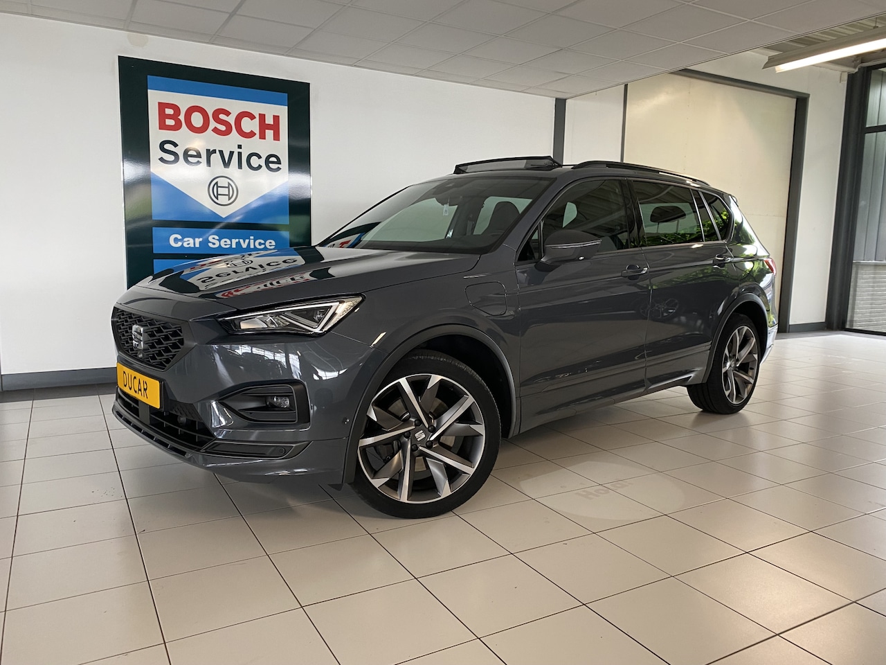 Seat Tarraco - 1.4 TSI e-Hybrid PHEV FR Business Intense Panoramadak / Trekhaak /Apple carplay-Android - AutoWereld.nl