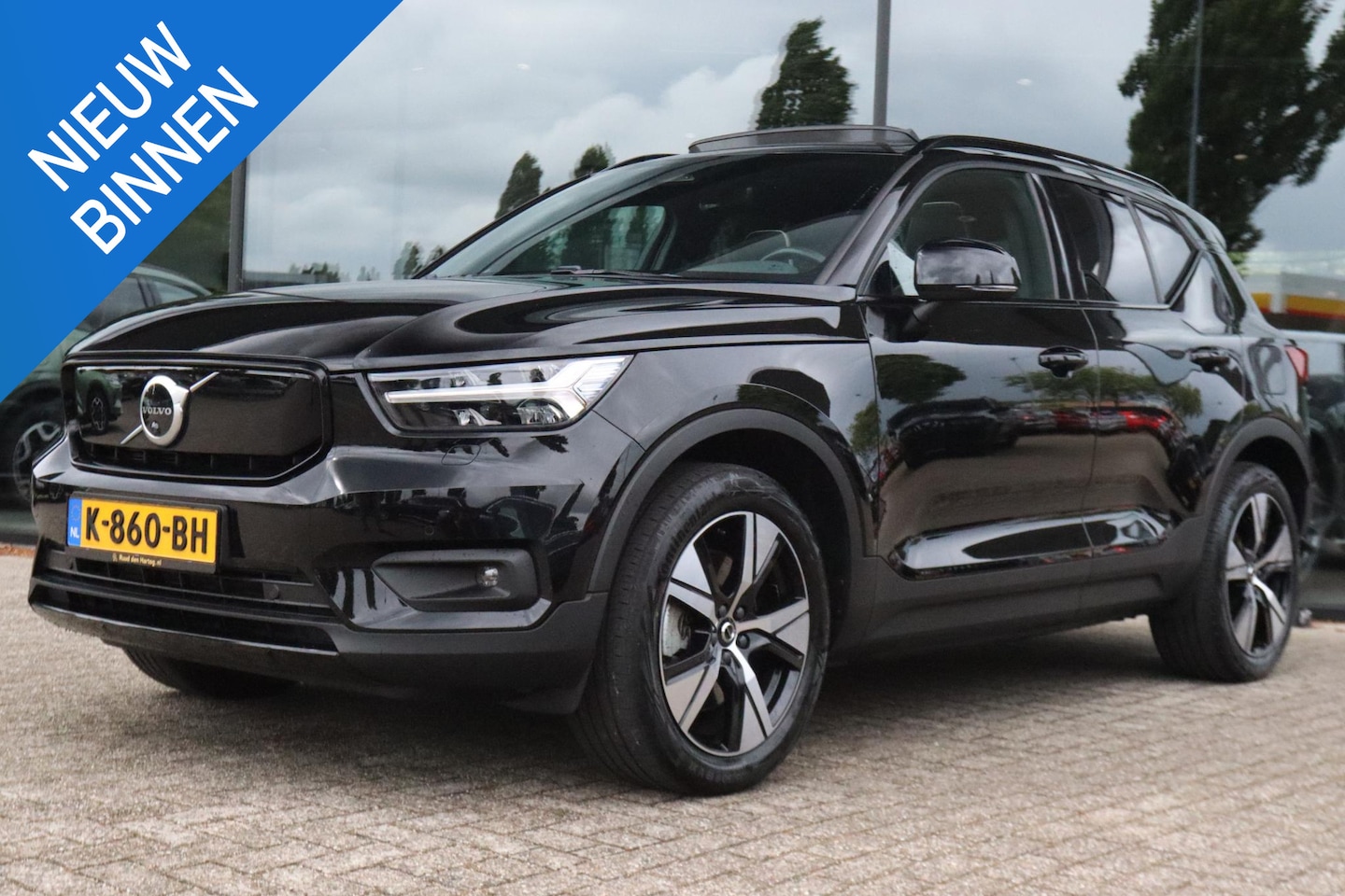 Volvo XC40 - RECHARGE P8 AWD R-DESIGN 408PK | PANO | 360 CAMARA | HARMAN/KARDON | LED | ACC | HALF-LEDE - AutoWereld.nl