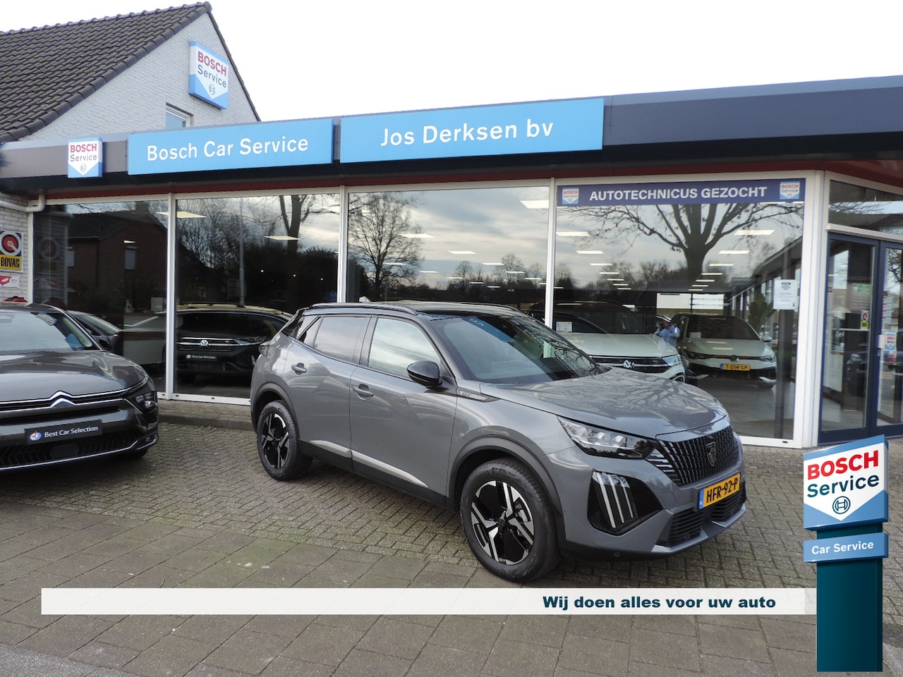Peugeot 2008 - 1.2 PureTech 130PK GT Automaat - ACC | Camers | Massage | CarPlay | Dodehoek | Nav | LED - AutoWereld.nl