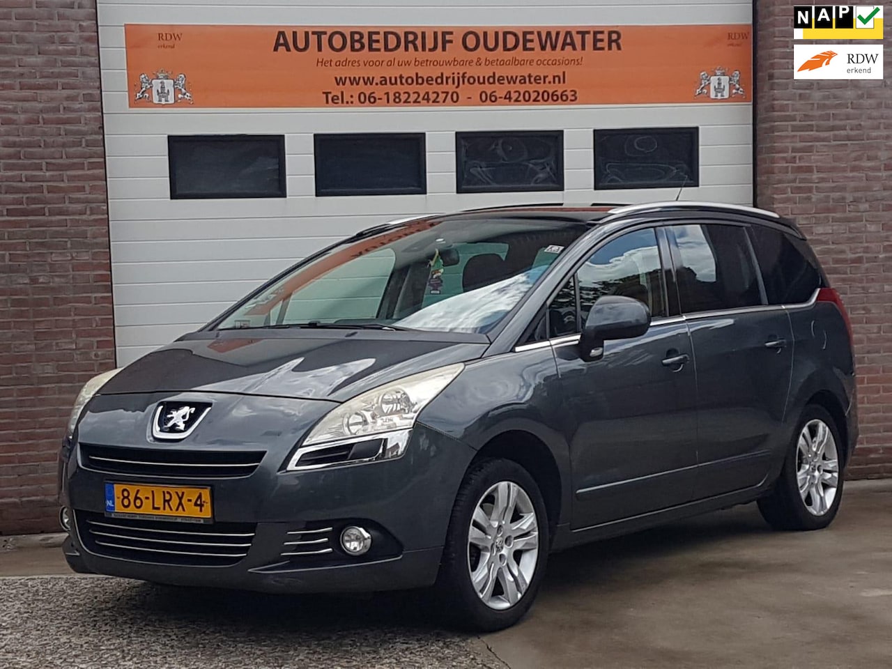 Peugeot 5008 - 1.6 THP Blue Lease Executive 7persoons - AutoWereld.nl