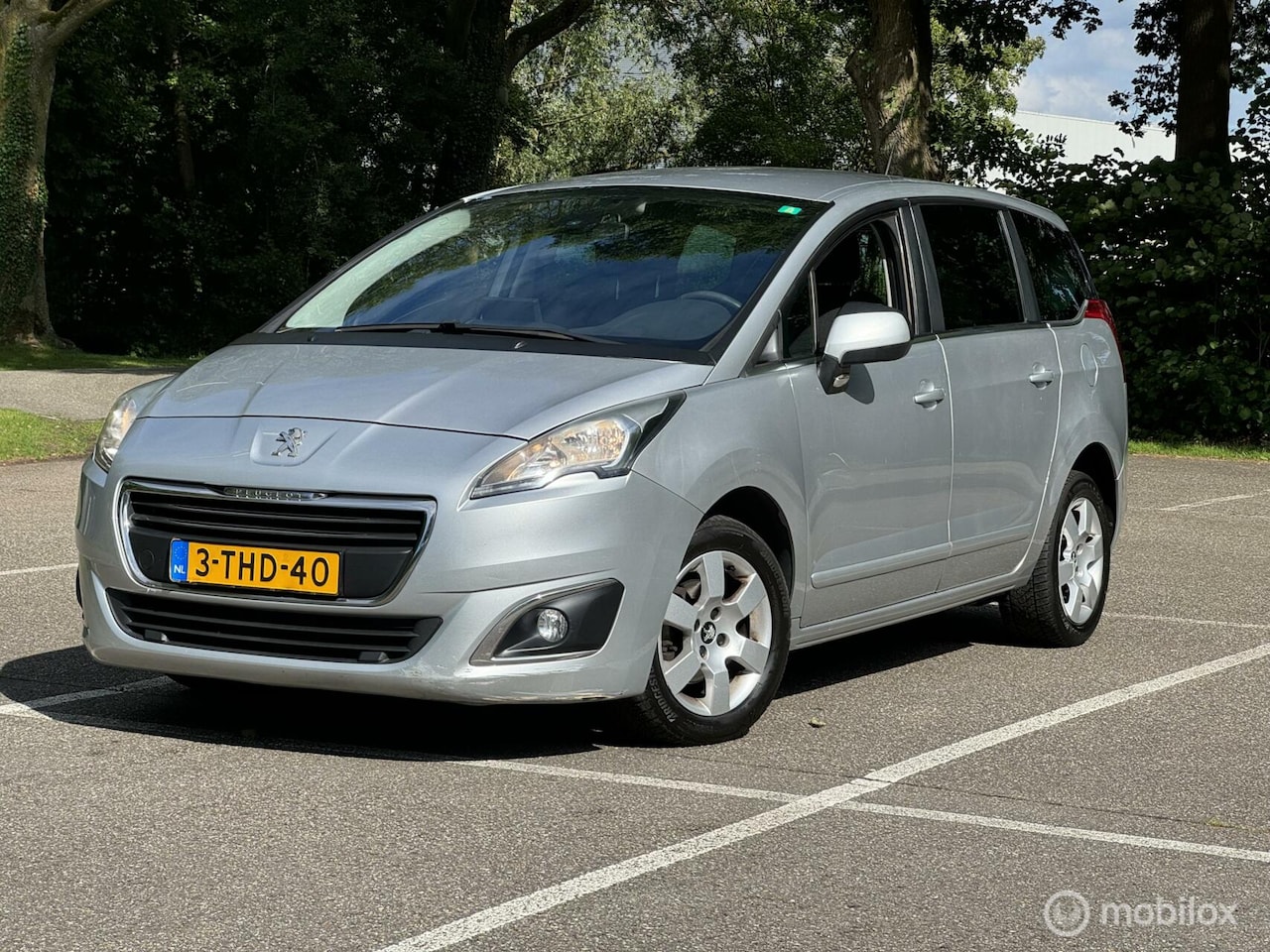 Peugeot 5008 - 1.6 HDI. ** EXPORT PRIJS ** - AutoWereld.nl