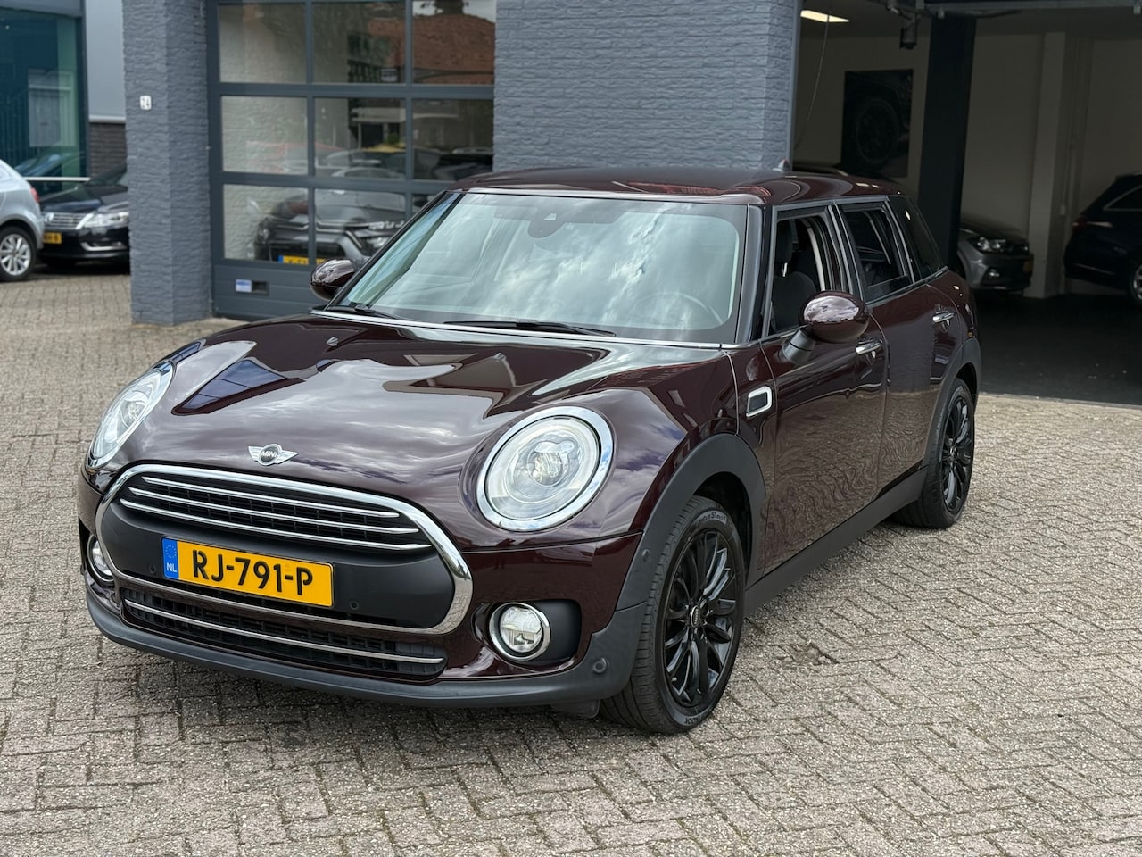 MINI Clubman - Mini 1.5 One Business Aut|Xenon|Navi|Linass|Pdc|Nap!! - AutoWereld.nl