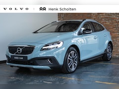 Volvo V40 Cross Country - T3 Automaat Kinetic | Parkeerverwarming | Parkeersensoren voor + achter | on Call | Stoelv