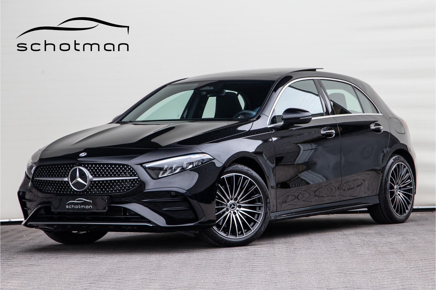 Mercedes-Benz A-klasse - 250 e AMG Premium, Facelift, Pano, Camera, Widescreen, 2024 Hybrid - AutoWereld.nl