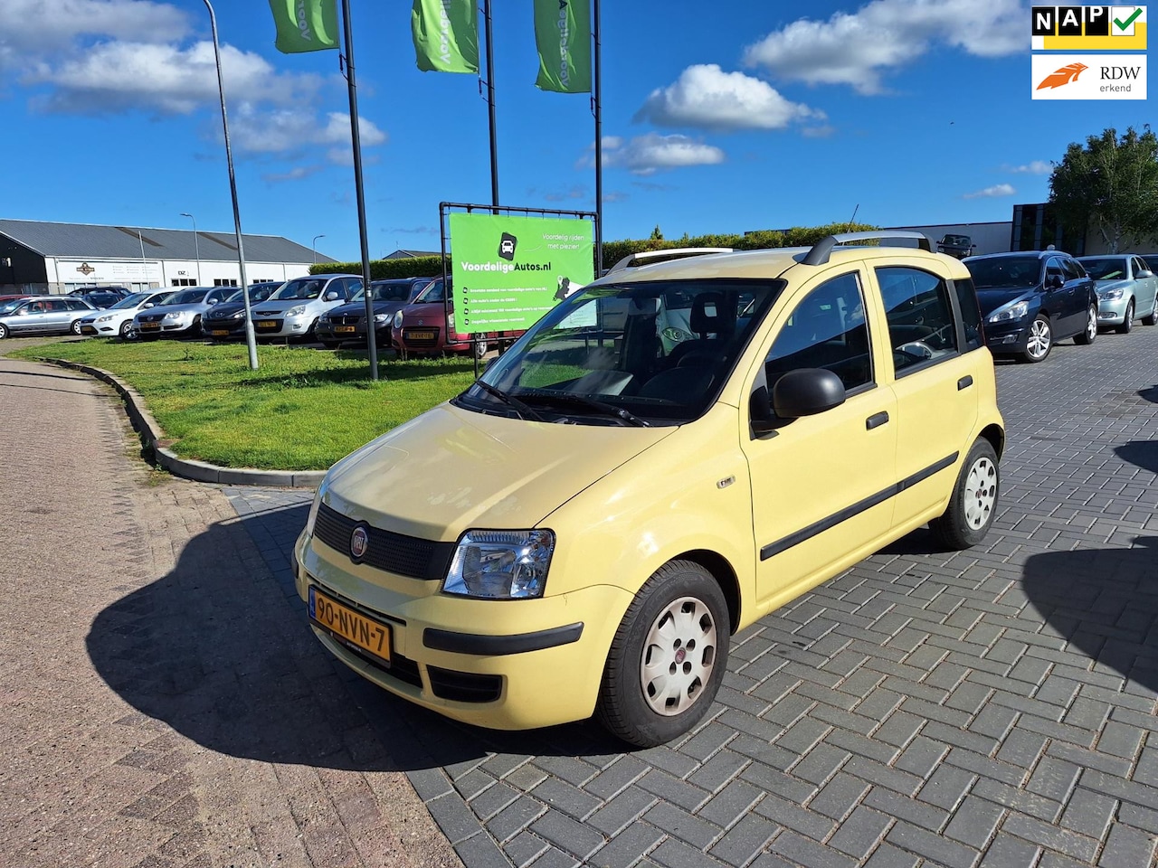 Fiat Panda - 1.2 Active / Hoge instap + nieuwe APK - AutoWereld.nl
