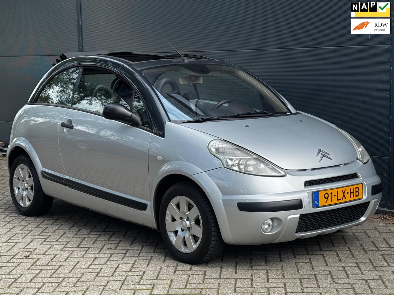 Citroën C3 Pluriel - 1.6i-16V nieuw APK LEER - AutoWereld.nl