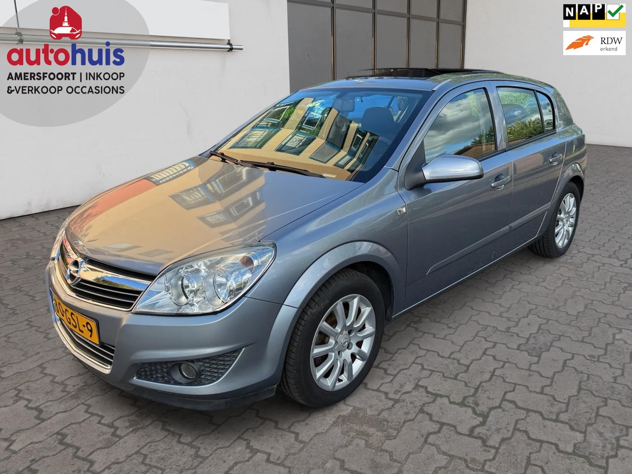 Opel Astra - 1.6 Temptation 1.6 Temptation (lage km NAP) - AutoWereld.nl