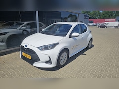 Toyota Yaris - 1.5 Hybride Active NLauto | All-in | NAVI | Dealeronderhouden