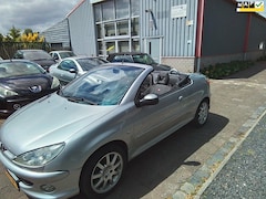 Peugeot 206 CC - 1.6-16V Quiksilver NL auto NAP km 168136 ZEER LUXS AICO ECC