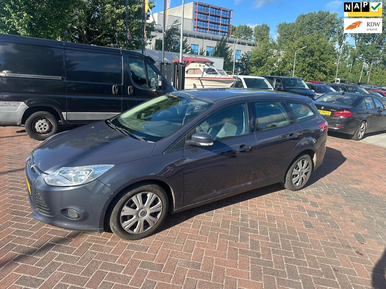 Ford Focus Wagon - 1.6 TDCI ECOnetic Lease Trend Airco! 2012 - AutoWereld.nl