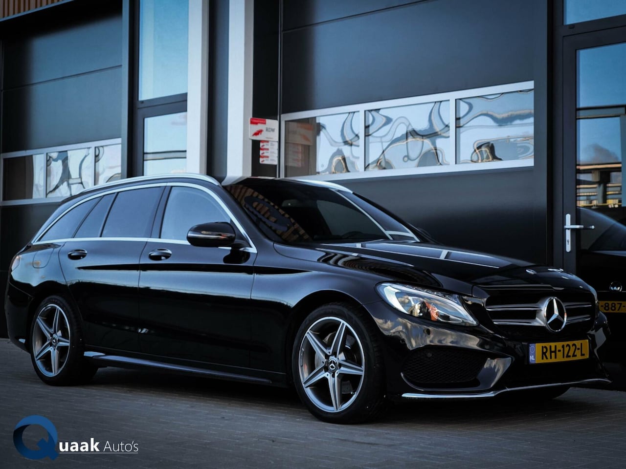 Mercedes-Benz C-klasse Estate - 180 AMG | LEDER | LED | FACELIFT | BOMVOL OPTIES - AutoWereld.nl
