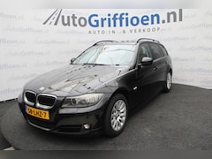 BMW 3-serie Touring - 320i neete station met open dak