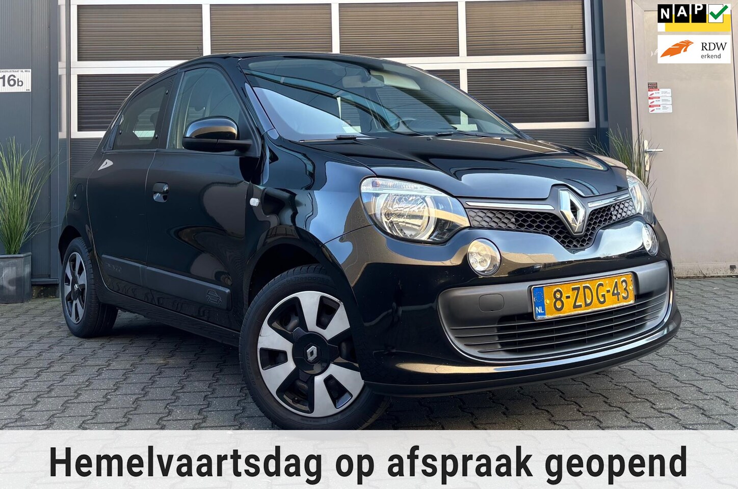 Renault Twingo - 1.0 SCe Expression*Bluetooth*Dealer onderhouden*AC - AutoWereld.nl