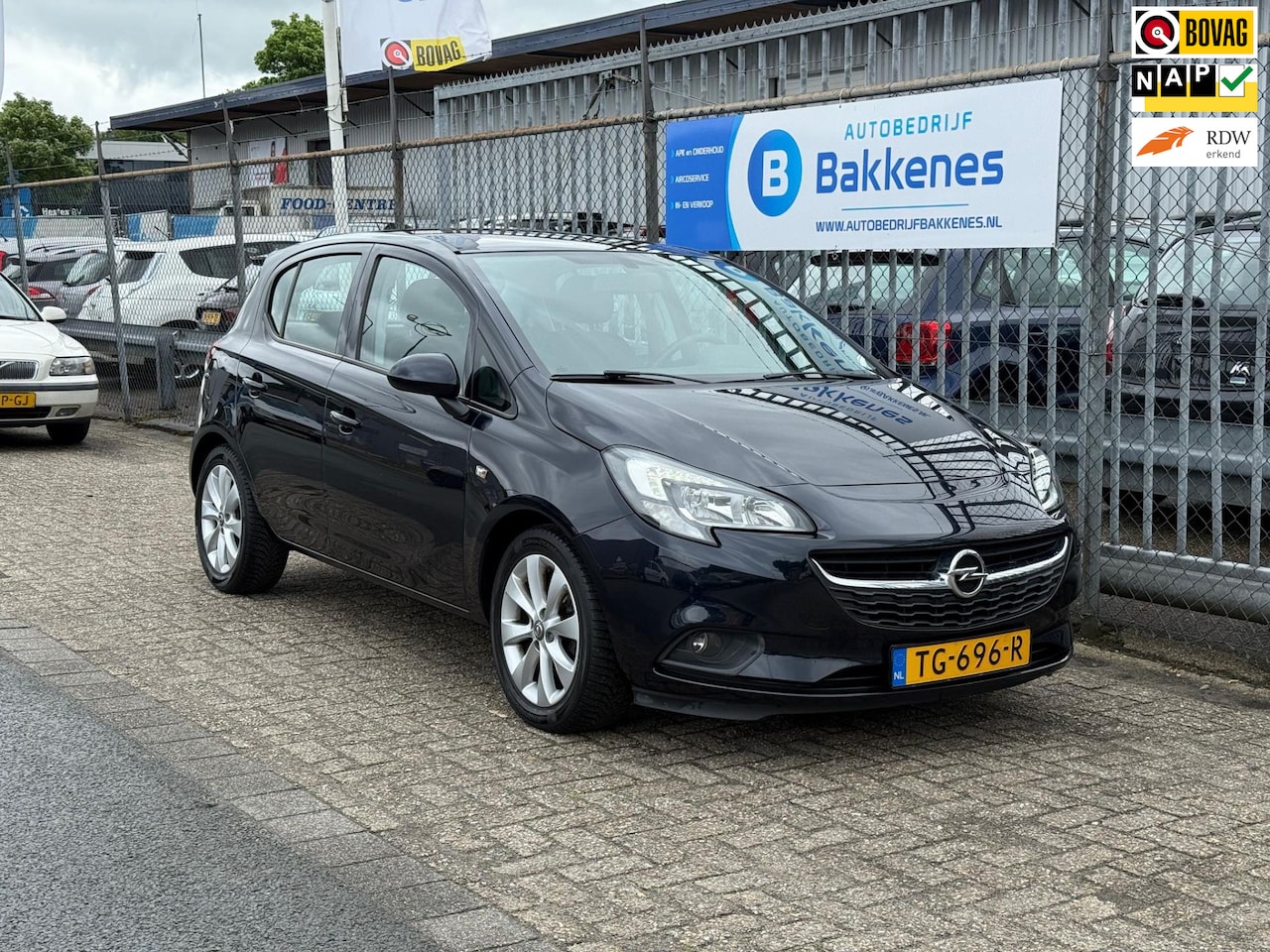 Opel Corsa - 1.4 Favourite | Airco | Cruise | Bluetooth - AutoWereld.nl