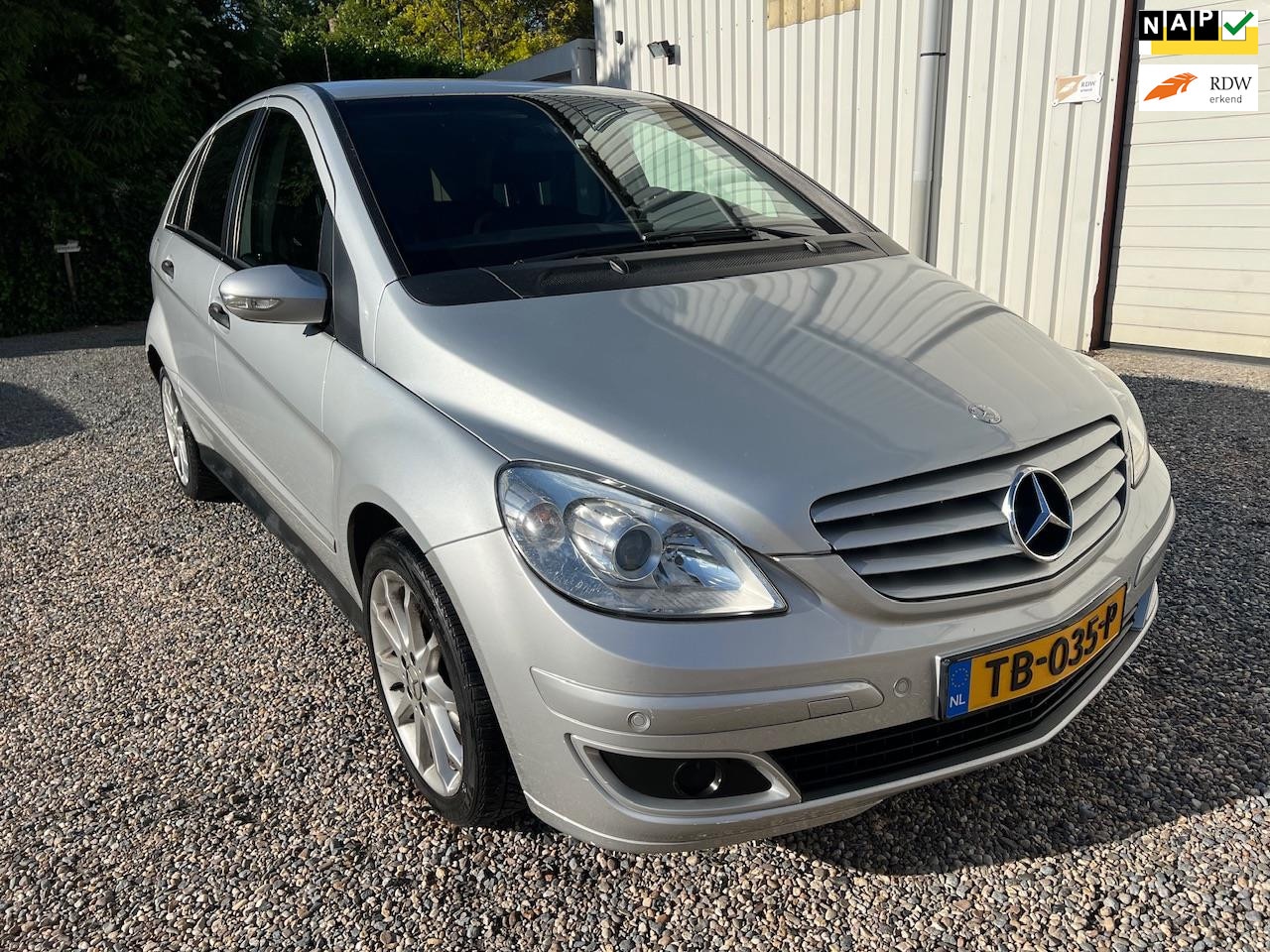 Mercedes-Benz B-klasse - 170 AUTOMAAT.NAVI.TREKHAAK.NEW-APK! - AutoWereld.nl