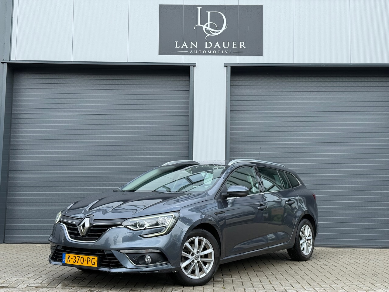 Renault Mégane Estate - 1.3 TCe Limited / 2019 / Netjes / Apk - AutoWereld.nl