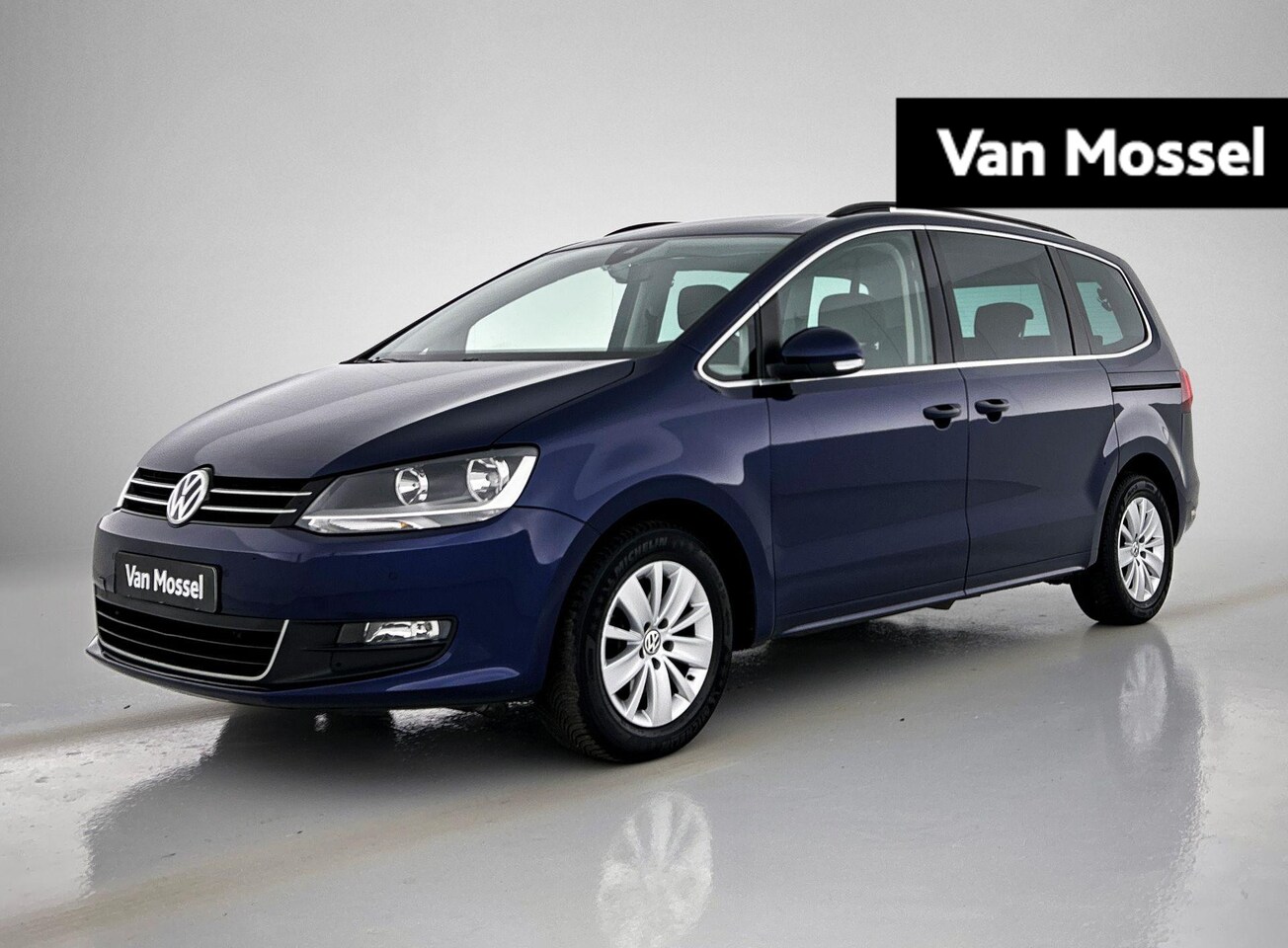 Volkswagen Sharan - 1.4 TSI Comfortline | 7-Persoons | Stoelverwarming | Schuifdeuren | Navigatie | Climtronic - AutoWereld.nl