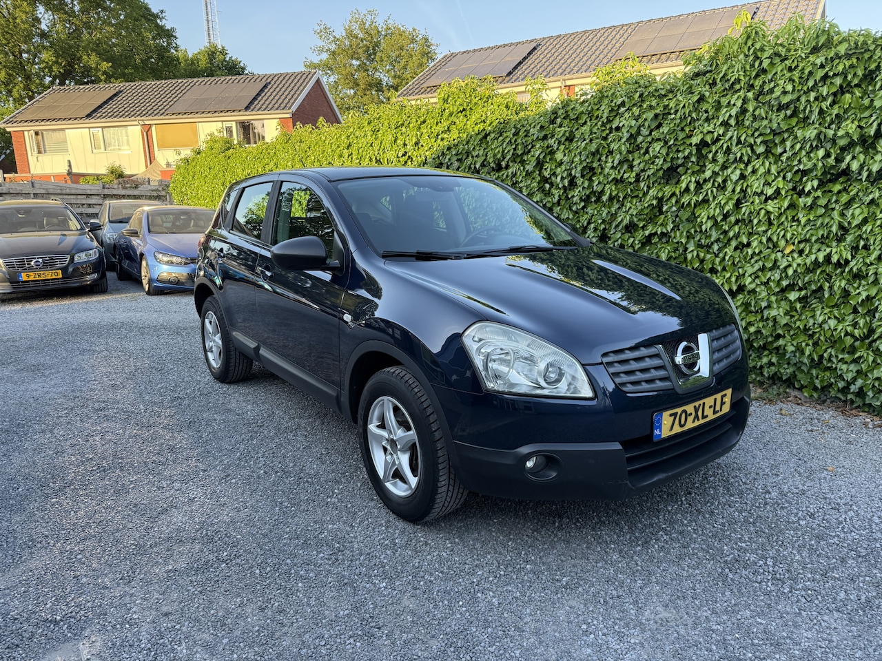 Nissan Qashqai - 1.6 Acenta | Autom. Airco | Cruise Control | LMV | PDC | Trekhaak | APK tot 17-11-2025! - AutoWereld.nl