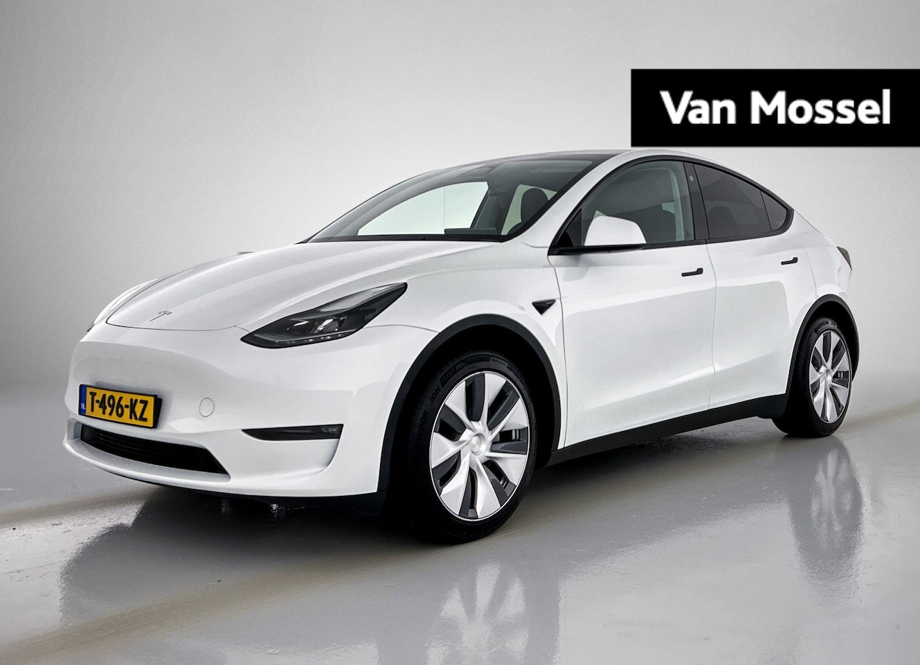 Tesla Model Y - Long Range AWD 75 kWh Long Range AWD 75 kWh - AutoWereld.nl