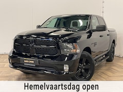 Dodge Ram 1500 - CLASSIC 5.7 HEMI , NAP , NIEUWE AUTO , INRUIL MOGELIJK, DEALER ONDERHOUDEN