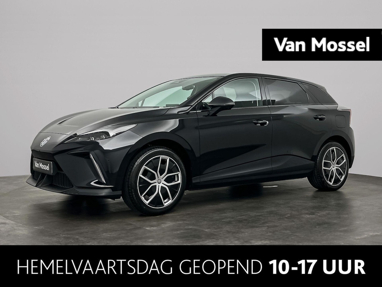 MG MG4 Electric - Luxury 64 kWh | OP = OP Voorraad Voordeel | 7 Jaar Garantie | 3-Fase Laden | Full Option - AutoWereld.nl