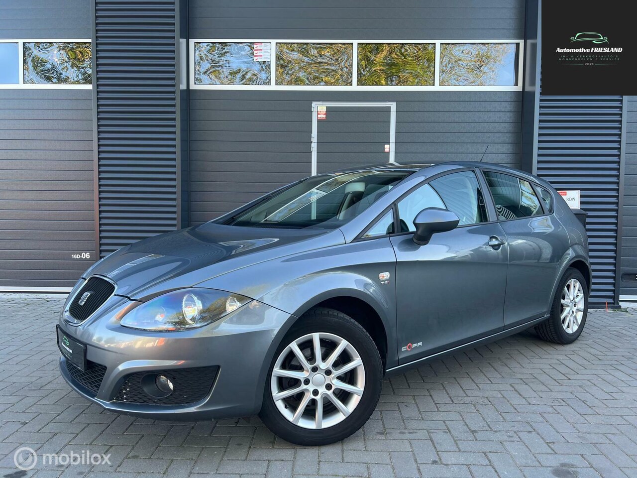 Seat Leon - 1.2 TSI Ecomotive Style 1.2 TSI Ecomotive Style - AutoWereld.nl