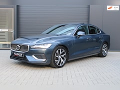 Volvo S60 - 2.0 Recharge T8 AWD Inscription | Trekhaak | Bowers/Wilkins | Head-up | Panoramadak