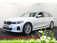 BMW 3-serie Touring - 320e Business Edition *Hemelvaart geopend