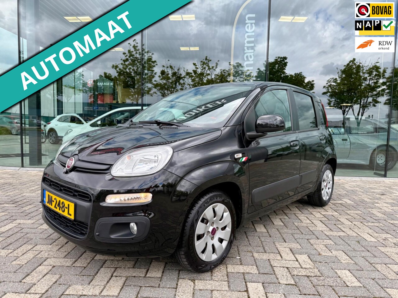 Fiat Panda - 0.9 TwinAir Lounge Automaat NAP, Climate Control, PDC, Trekhaak - AutoWereld.nl