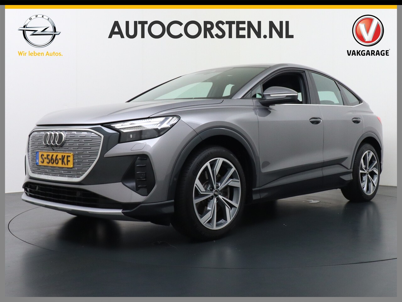 Audi Q4 e-tron - 40 204pk 77kWh Adap.Cruise Sport-St. 20" Apple Carplay Android Camera Navi Matrix Led Elek - AutoWereld.nl