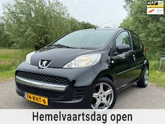 Peugeot 107 - 1.0-12V XS / 5 deurs / Airco / Elektrische ramen voor / LM Velgen / Sport uitlaat