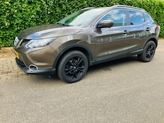 Nissan Qashqai - 1.2 N-Connecta