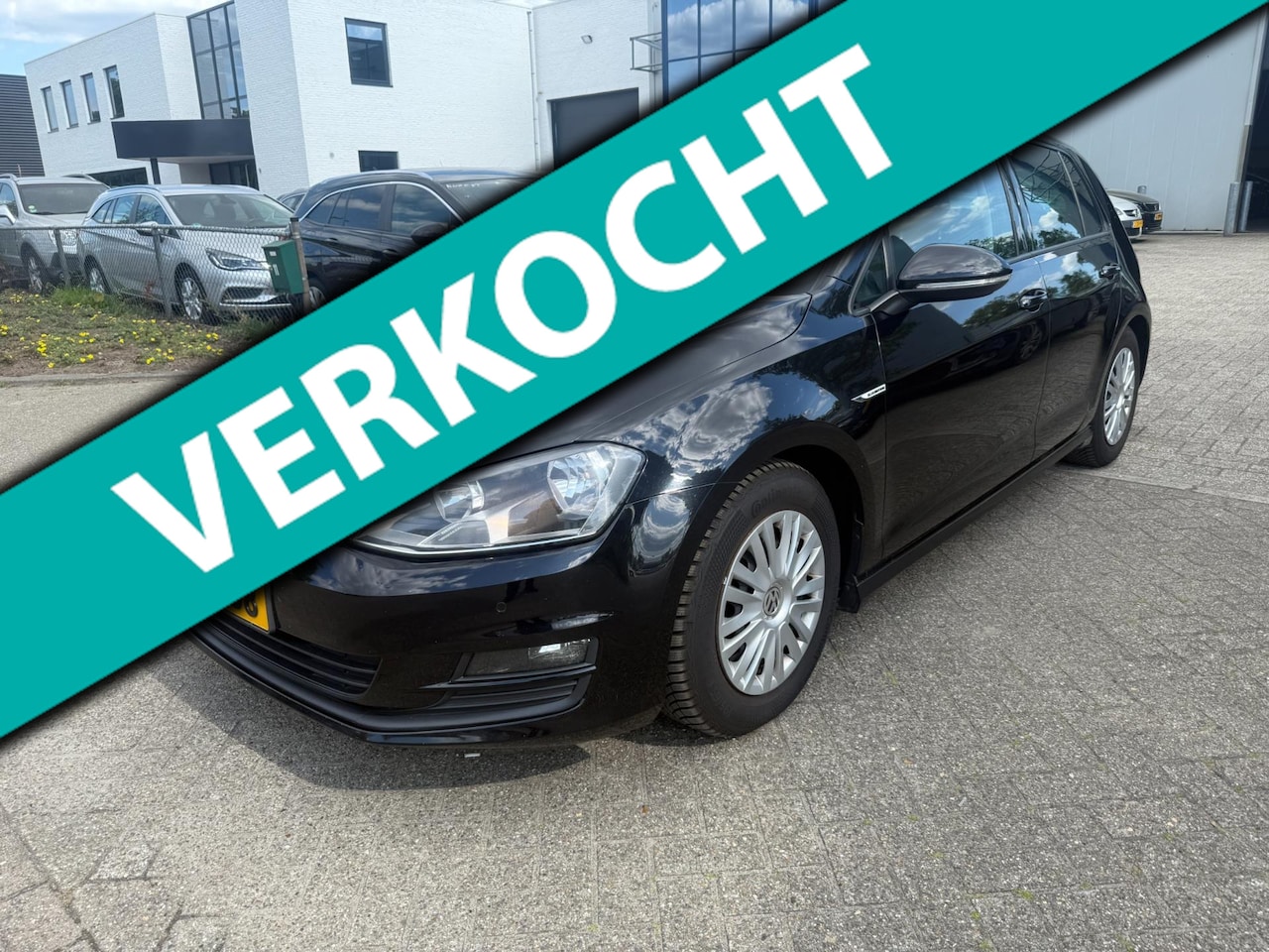 Volkswagen Golf - 1.6 TDI Comfortline BlueMotion Bj 2013 - AutoWereld.nl