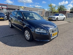 Audi A3 Sportback - 1.6 MP BENZIN 75 KW