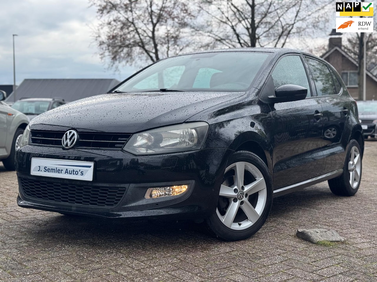 Volkswagen Polo - 1.2-12V BLACK EDITION AIRCO 5DEURS CAMERA - AutoWereld.nl