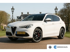 Alfa Romeo Stelvio - 2.0 T AWD 280PK VELOCE | PANODAK | MEMORY SEATS | BOMVOL | EL. ACHTERKLEP | ADAPTIVE CRUIS