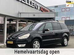 Ford Galaxy - 2.0-16V Ghia - 7 Persoons