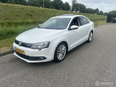 Volkswagen Jetta - 1.4 TSI Hybrid Highline