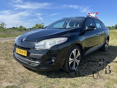 Renault Mégane Estate - 1.4 TCe Bose NAVI AIRCO CRUISE PARK SENS