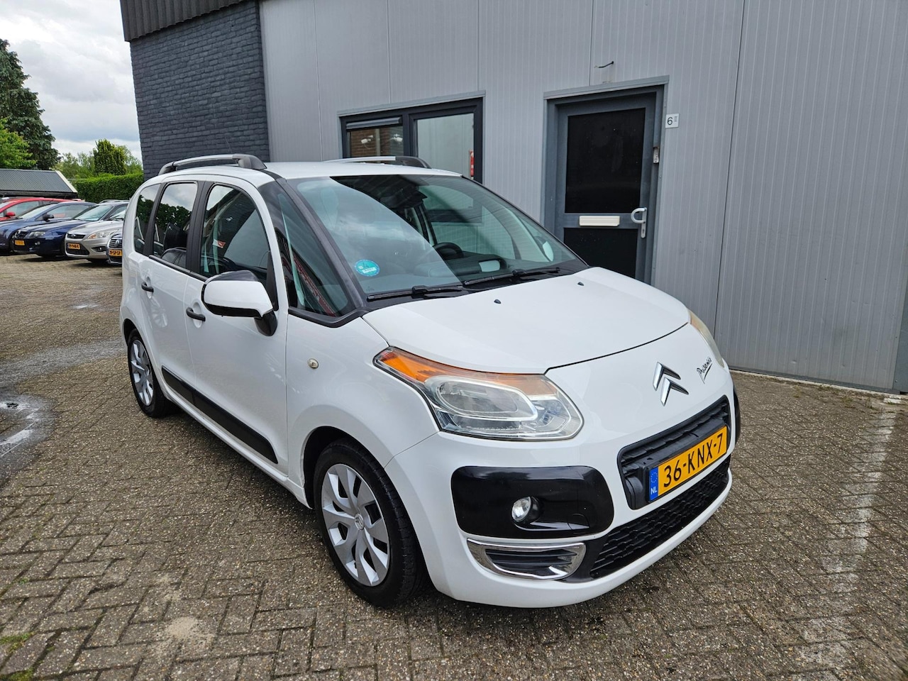 Citroën C3 Picasso - 1.6 VTi Aura Airco /Cruise /Navi - AutoWereld.nl