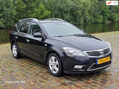 Kia Cee'd - 1.4 CVVT X-ecutive navigatie cruis control trekhaak parkeer sensor