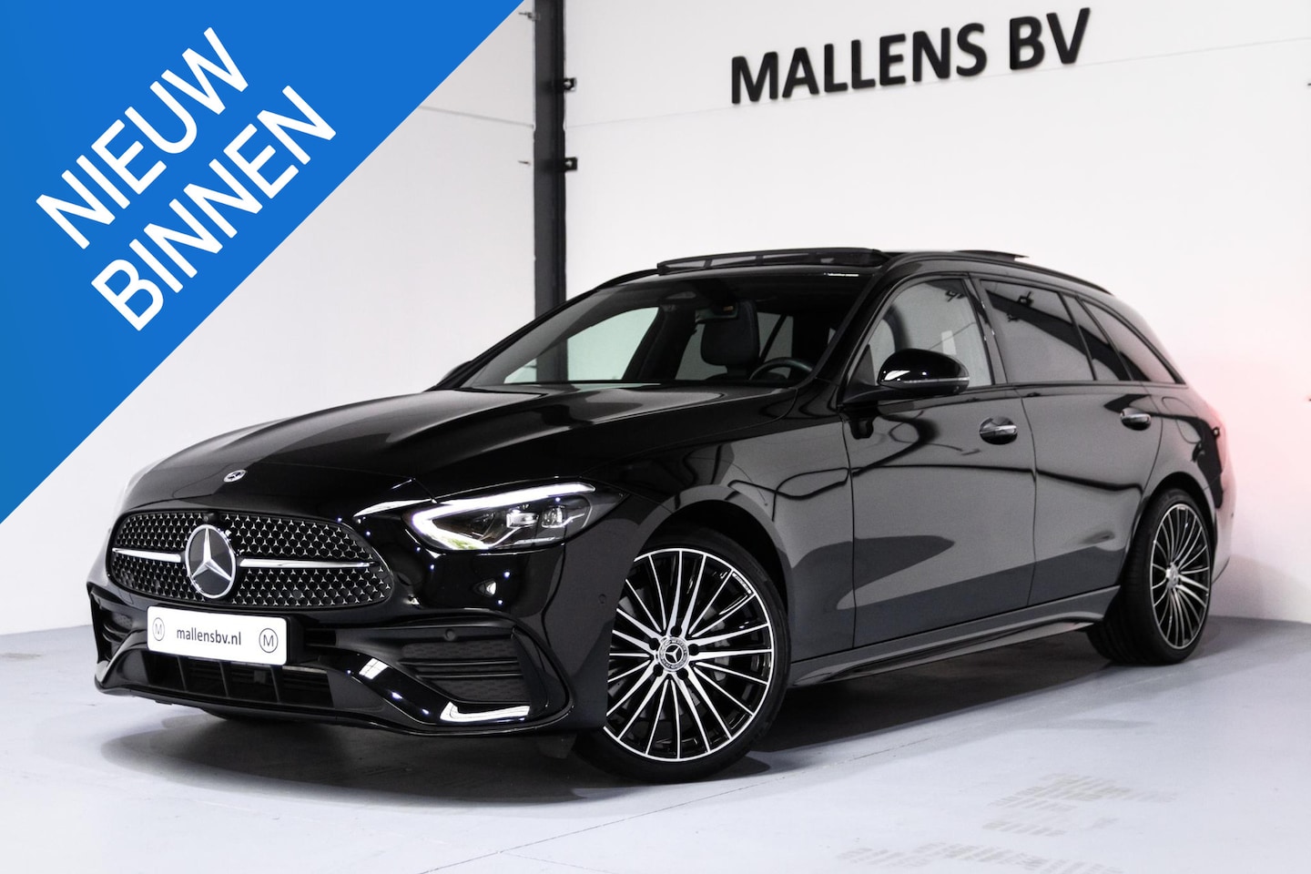 Mercedes-Benz C-klasse - 300 e AMG Line PANO/BURMESTER/MEMORY/CARPLAY/360/BTW/DEALEROH - AutoWereld.nl