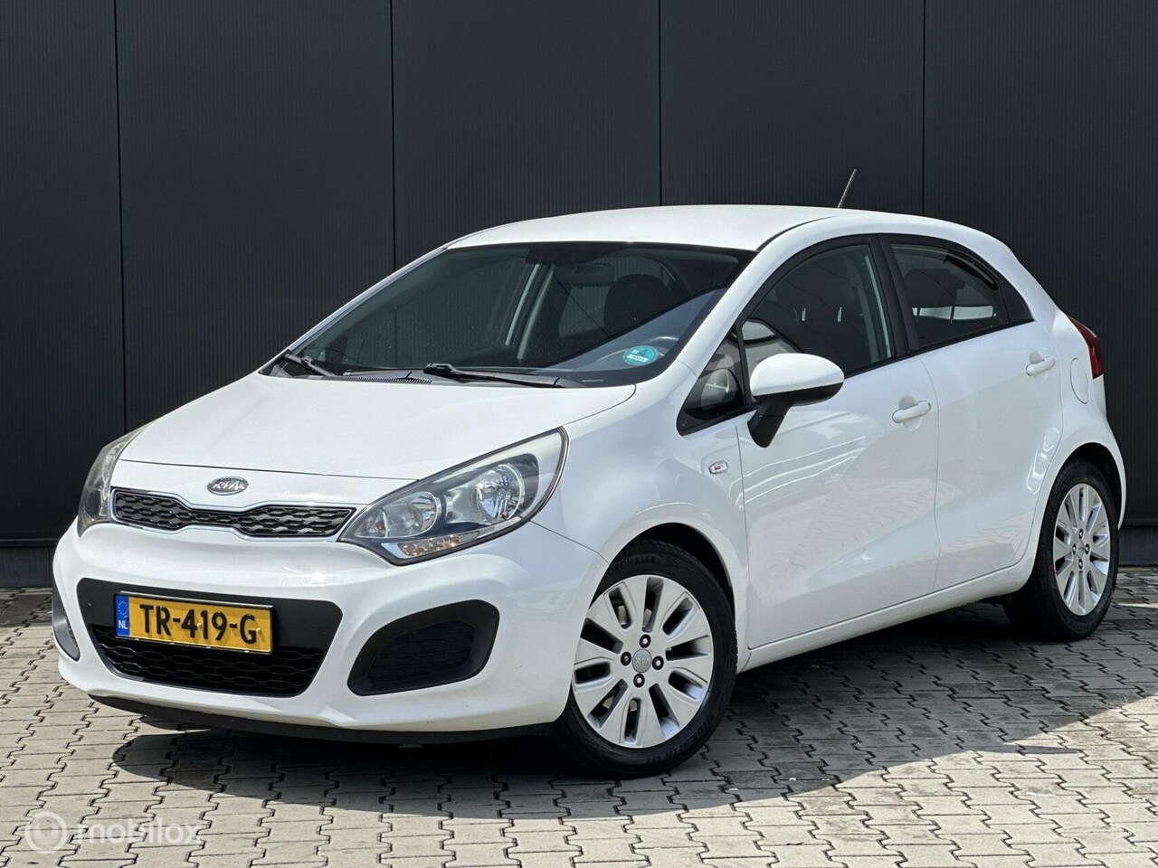Kia Rio - 1.2 CVVT Plus Pack | CRUISE | AIRCO | 5 DEUREN | - AutoWereld.nl