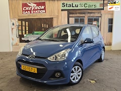 Hyundai i10 - 1.0i i-Motion Comfort/AIRCO/CRUISE/BOEKJES/
