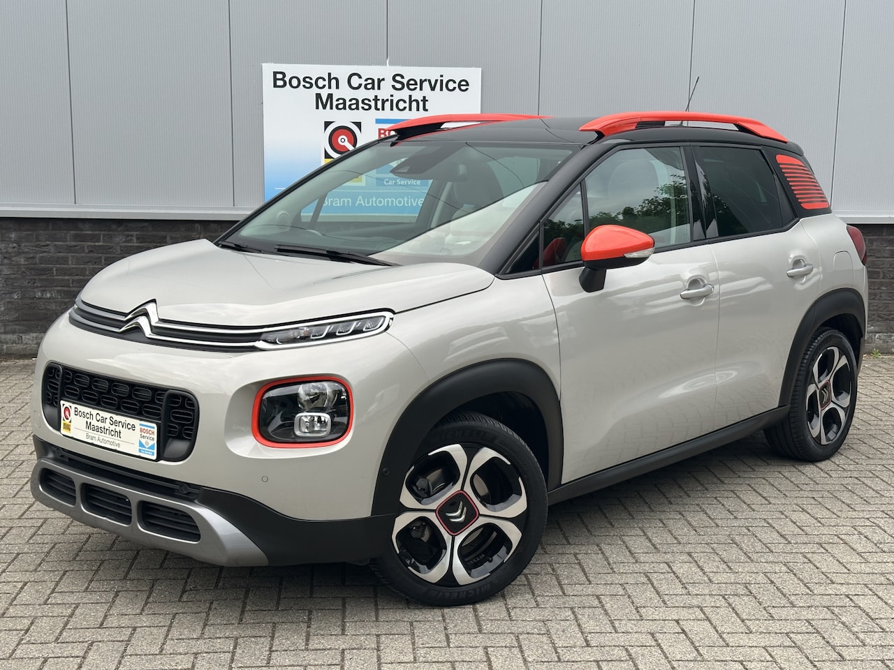 Citroën C3 Aircross - 1.2 PureTech S&S Shine | PANO | Head-Up | 1. Eigenaar | Dealer onderhouden| Carplay | Came - AutoWereld.nl