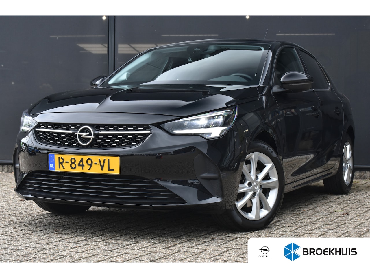 Opel Corsa - 1.2 Elegance 100pk | Navigatie by App | Full-LED | Parkeersensoren | Climate Control | Cru - AutoWereld.nl