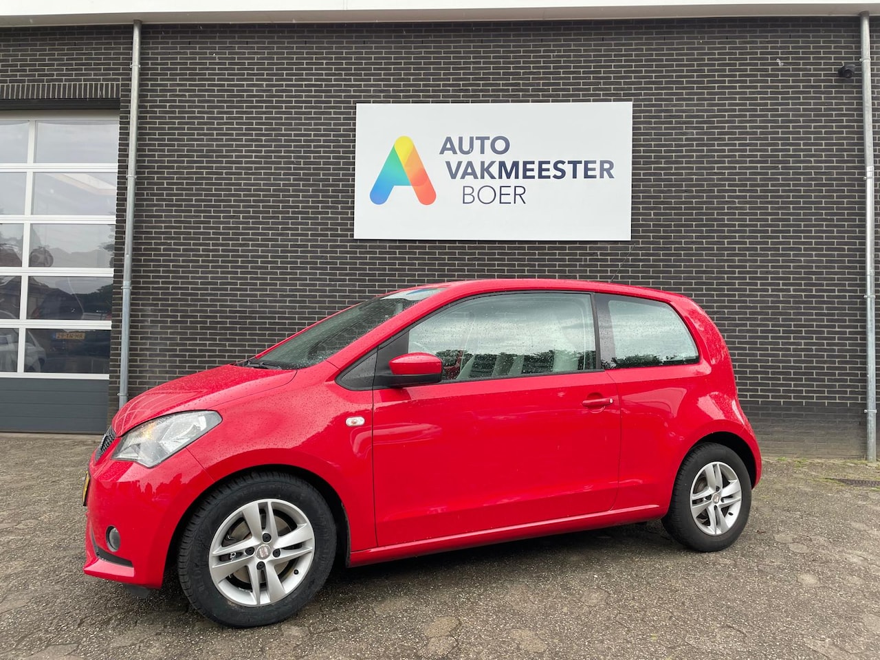 Seat Mii - 1.0 44KW Style Chic Airco / Navigatie - AutoWereld.nl