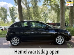 Seat Ibiza - 1.6-16V Freestyle CLIMALM VELGENAPKKOOPJE