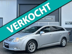 Toyota Avensis Wagon - 1.6 VVTi Dynamic I AIRCO I CRUISE I RUIM I YOUNGTIMER