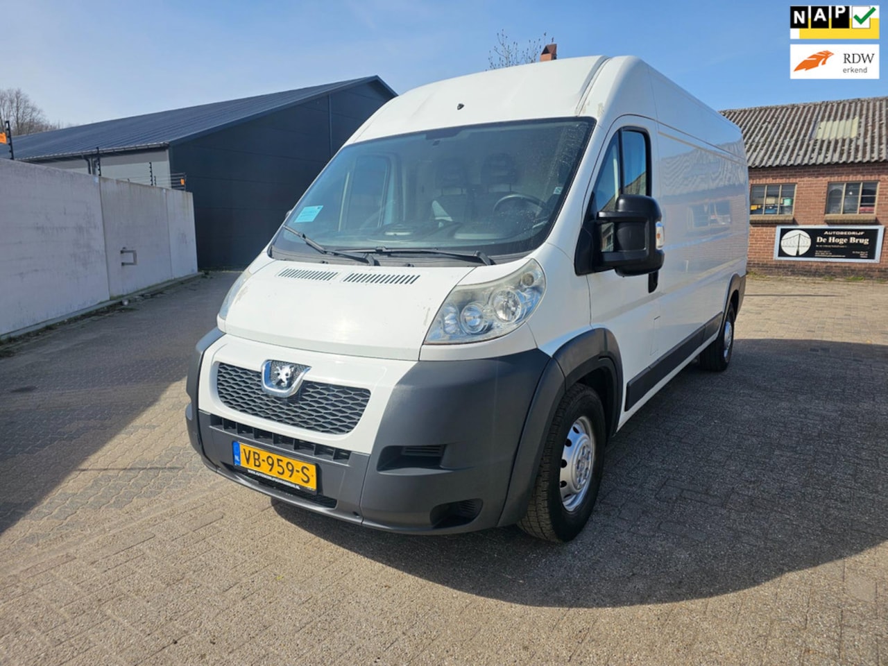 Peugeot Boxer - 435 2.2 HDI L3H2 435 2.2 HDI L3H2,Apk,Airco,Laadklep,Navi - AutoWereld.nl